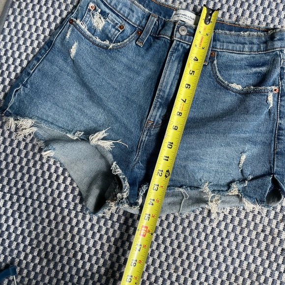 Abercrombie High Rise Mom Denim Shorts - Picture 9 of 11